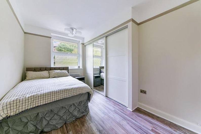 Tower Bridge St Katherines Docks 2 Bedroom Londres